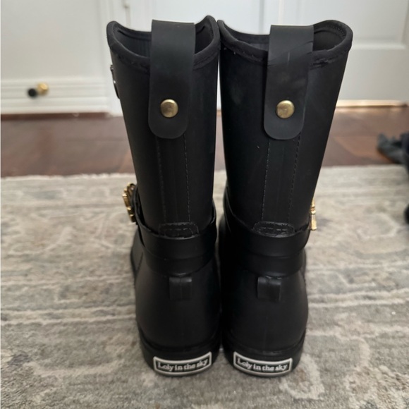 Women's sz 8 Black Winter & Rain Boots with Gold accents - Picture 2 of 5